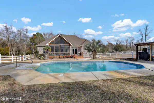 $898,000 | 496 Captain Beam Boulevard, Hampstead, NC 28443