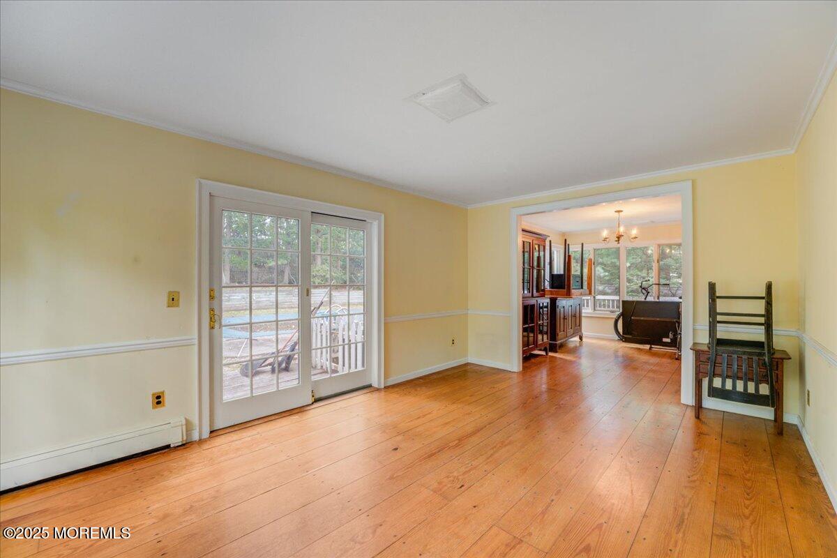 1545 Harbor Road Manasquan, NJ 08736 - Photo 10 of 38 11-Family Room