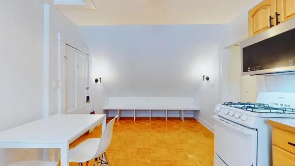 $2,350 | 86 Edwards Street, Unit 3, New Haven, CT 06511