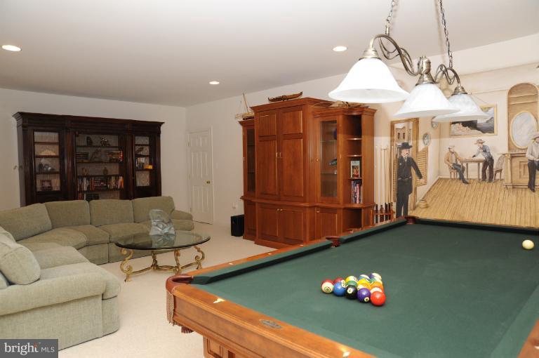 7709 Brink Road Gaithersburg, MD 20882 - Photo 4 of 30 Basement