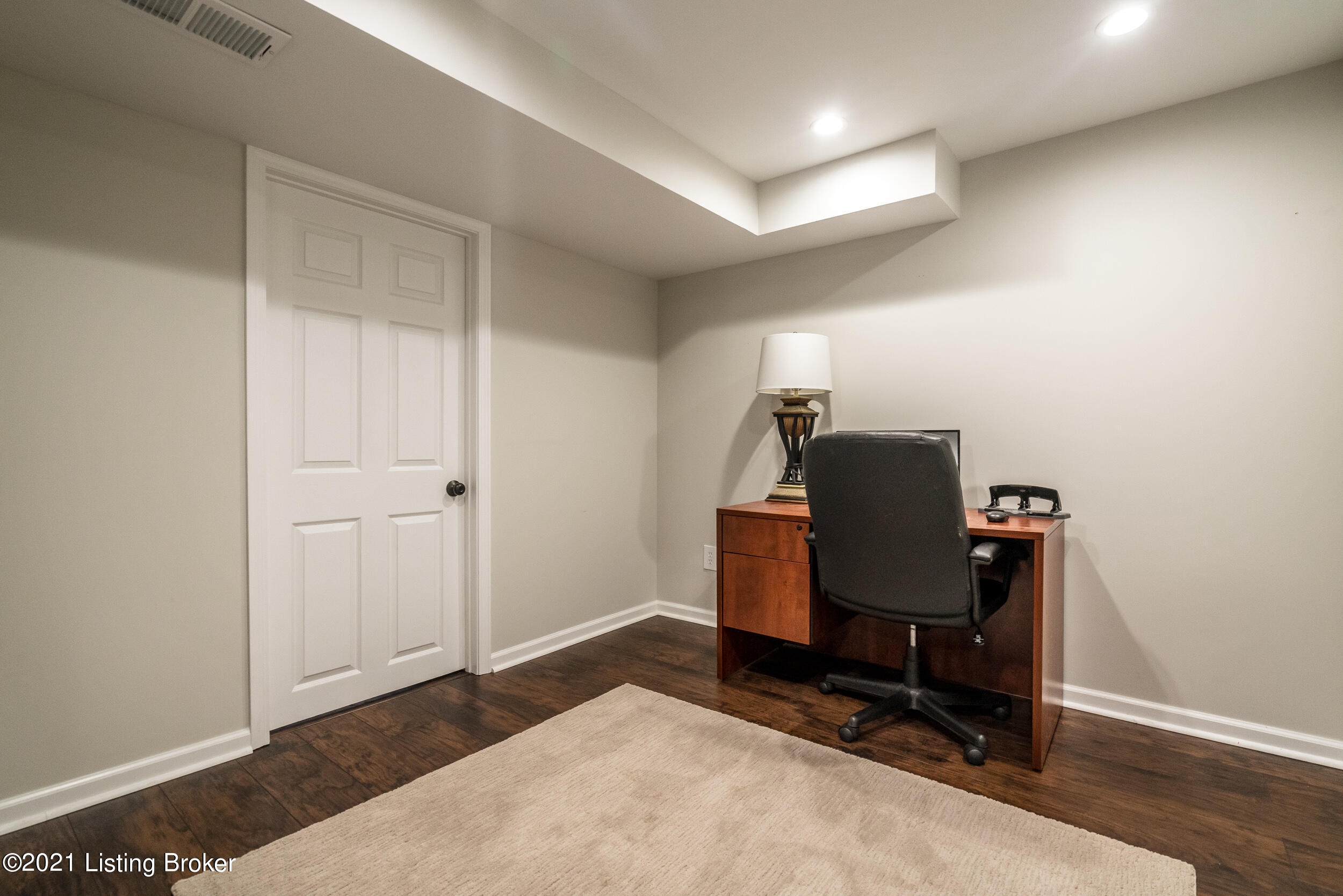 4718 Lowe Road Louisville, KY 40220 - Photo 62 of 63 4718 Lowe Road-57