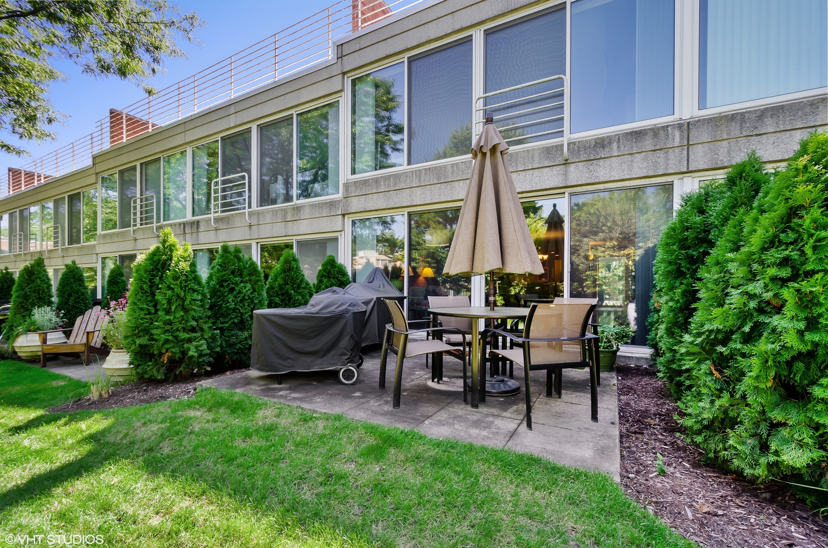 3453 Harrison Street Evanston, IL 60201 - Photo 2 of 24