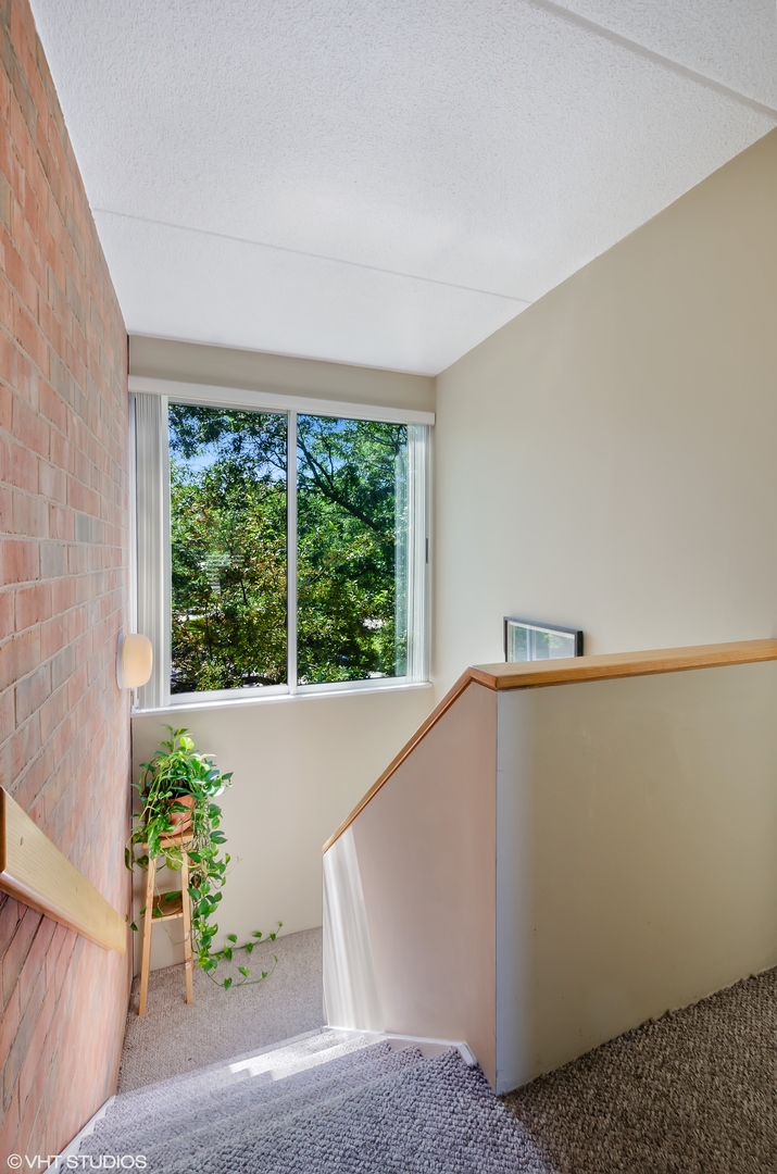 3453 Harrison Street Evanston, IL 60201 - Photo 10 of 24