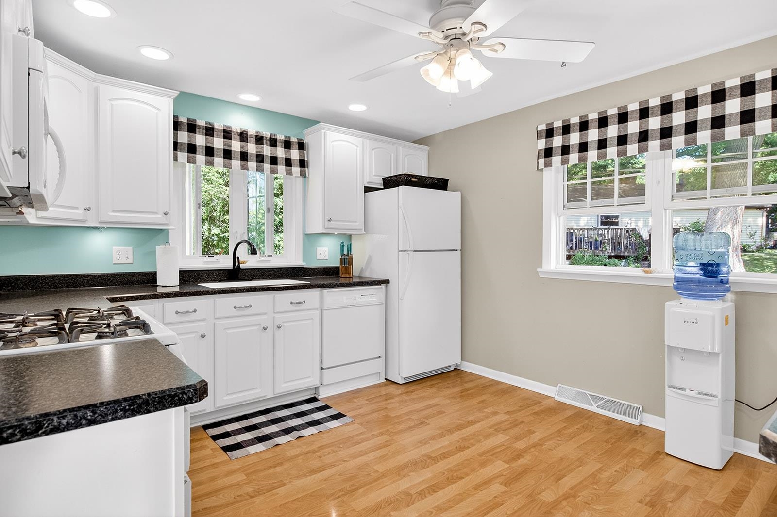 5010 Guilford Road Rockford, IL 61107 - Photo 12 of 36