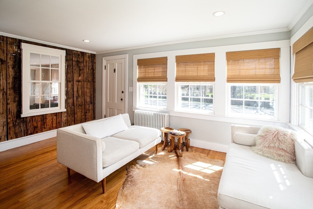 41 Drift Road Westport, MA 02790 - Photo 14 of 38