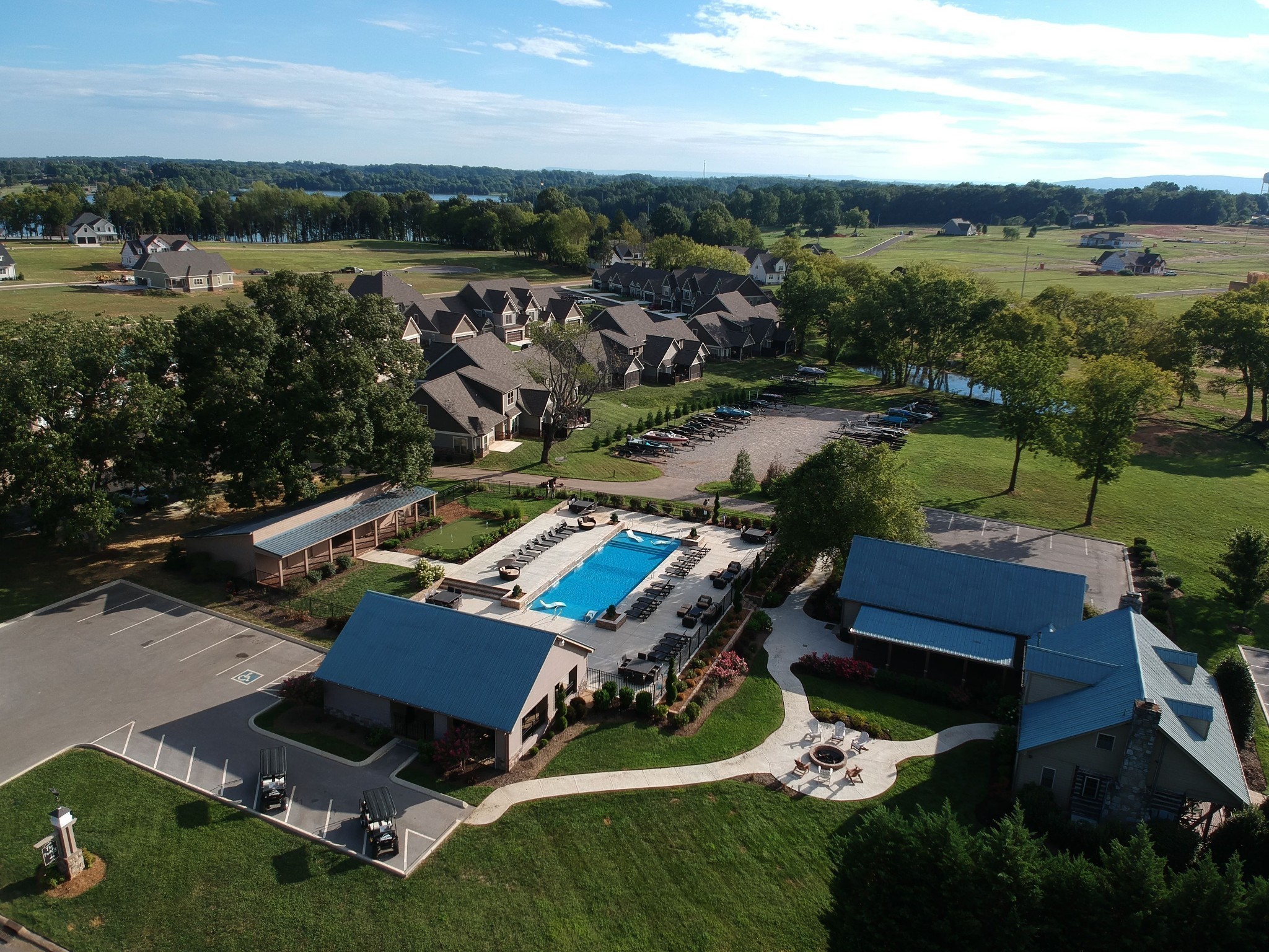 17 ANDERTON Drive Winchester, TN 37398 - Photo 36 of 42 an aerial view of a house with garden space and ocean view
