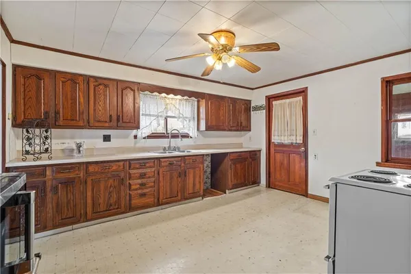 $74,900 | 636 6th Street, Colver, PA 15927