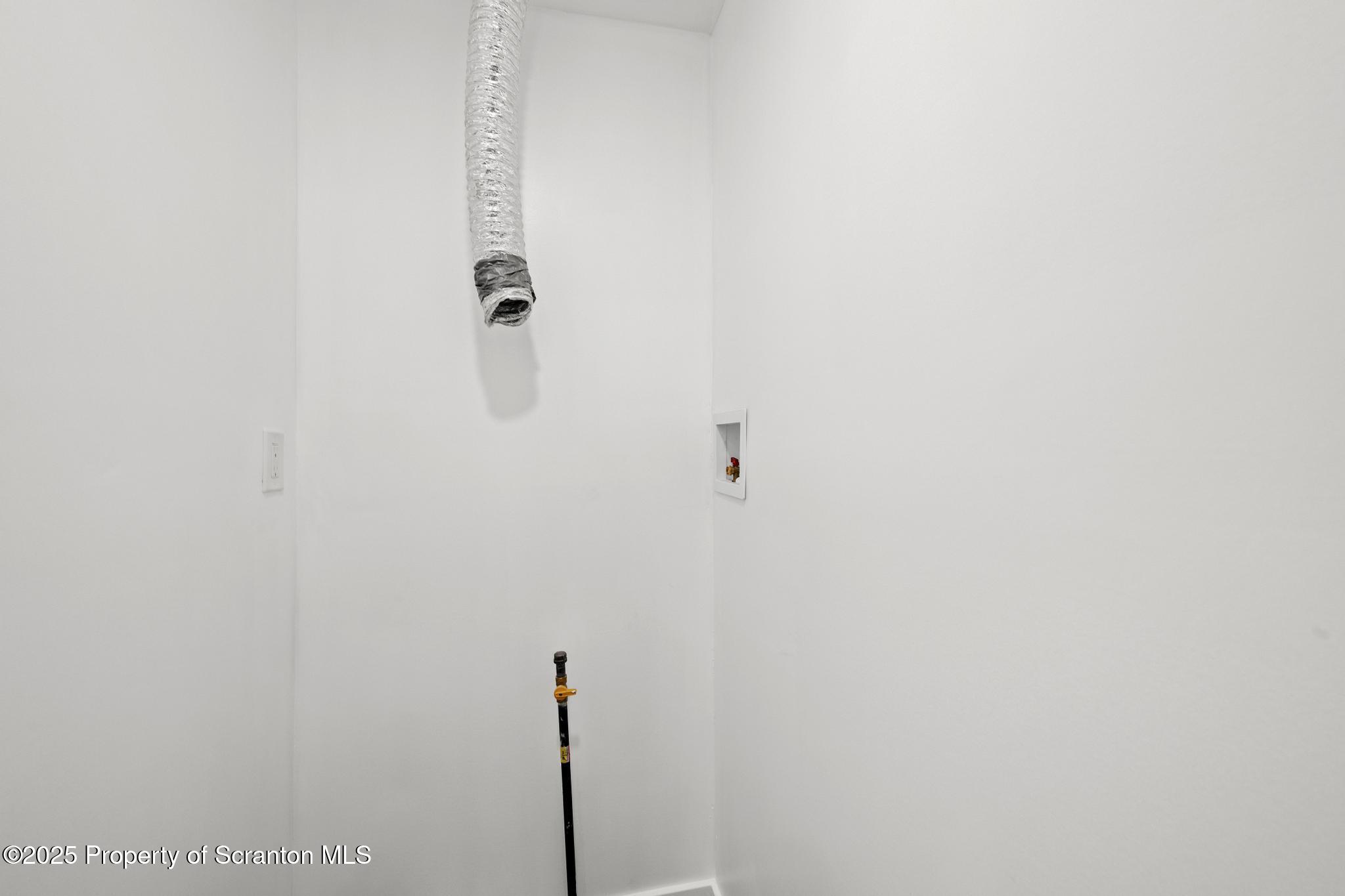 527 St Frances Cabrini Avenue, Unit 2 Scranton, PA 18504 - Photo 12 of 36 a bathroom with a shower