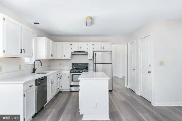 $515,000 | 11818 Hickory Creek Drive, Fredericksburg, VA 22407