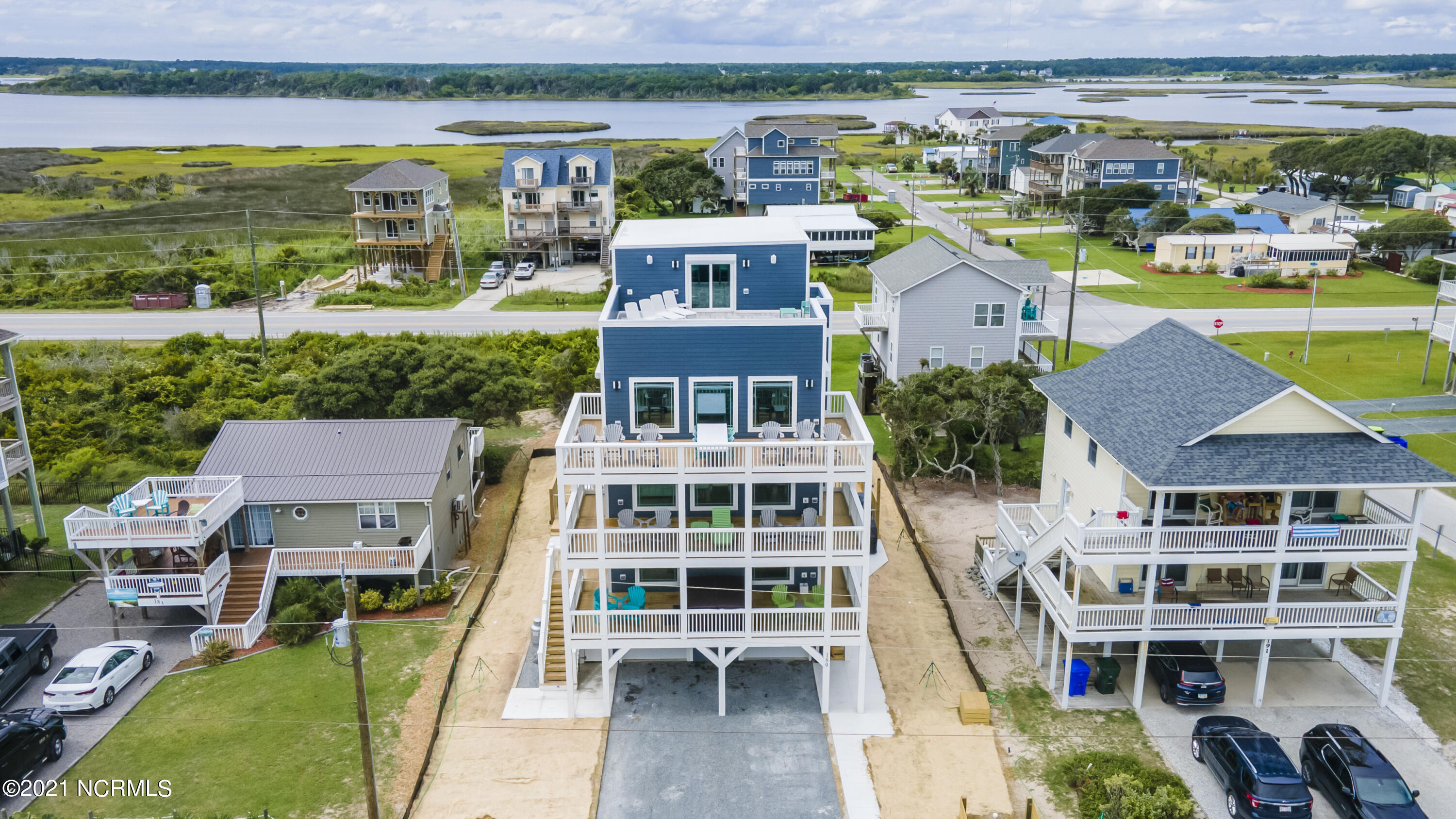 189 Topsail Road North Topsail Beach, NC 28460 - Photo 4 of 76 DJI_0004