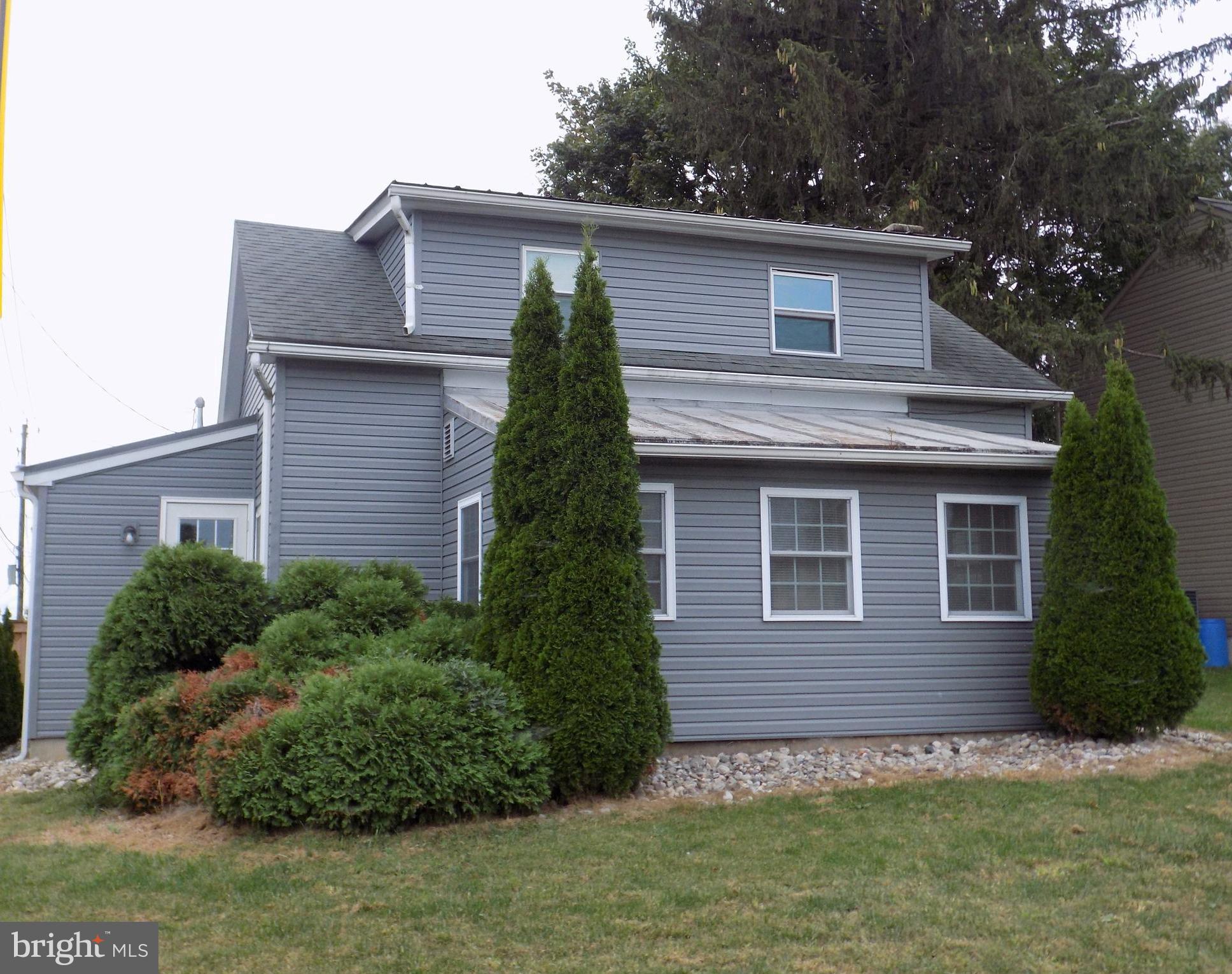 308 Lititz Road Manheim, PA 17545 - Photo 2 of 24