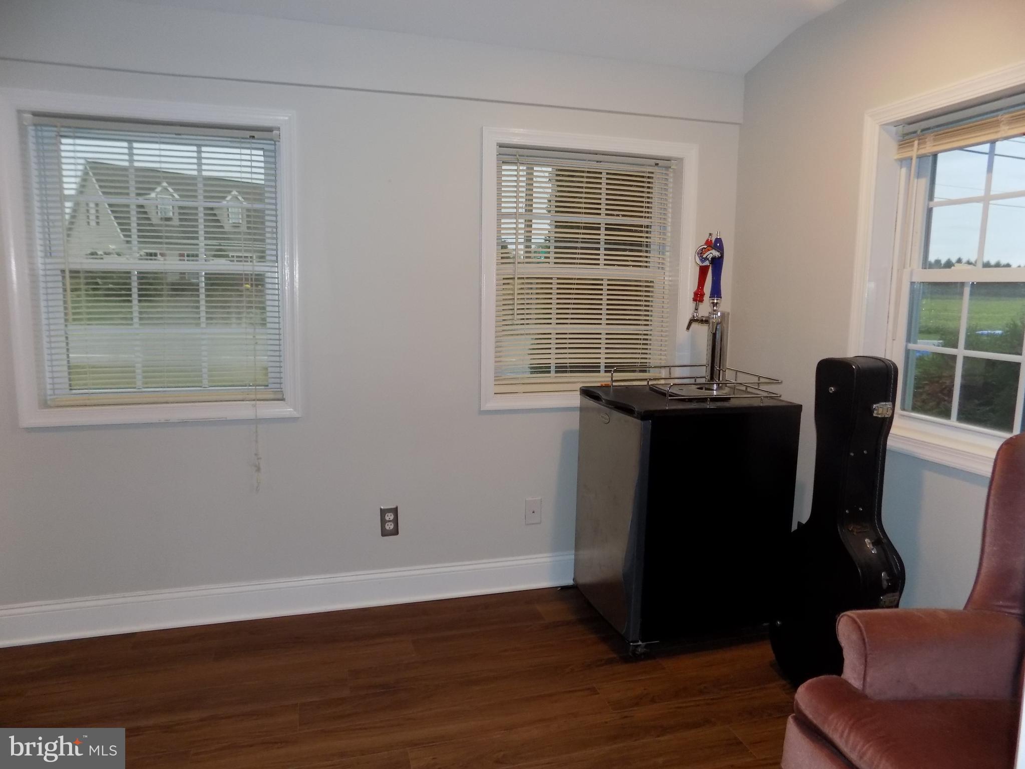 308 Lititz Road Manheim, PA 17545 - Photo 13 of 24