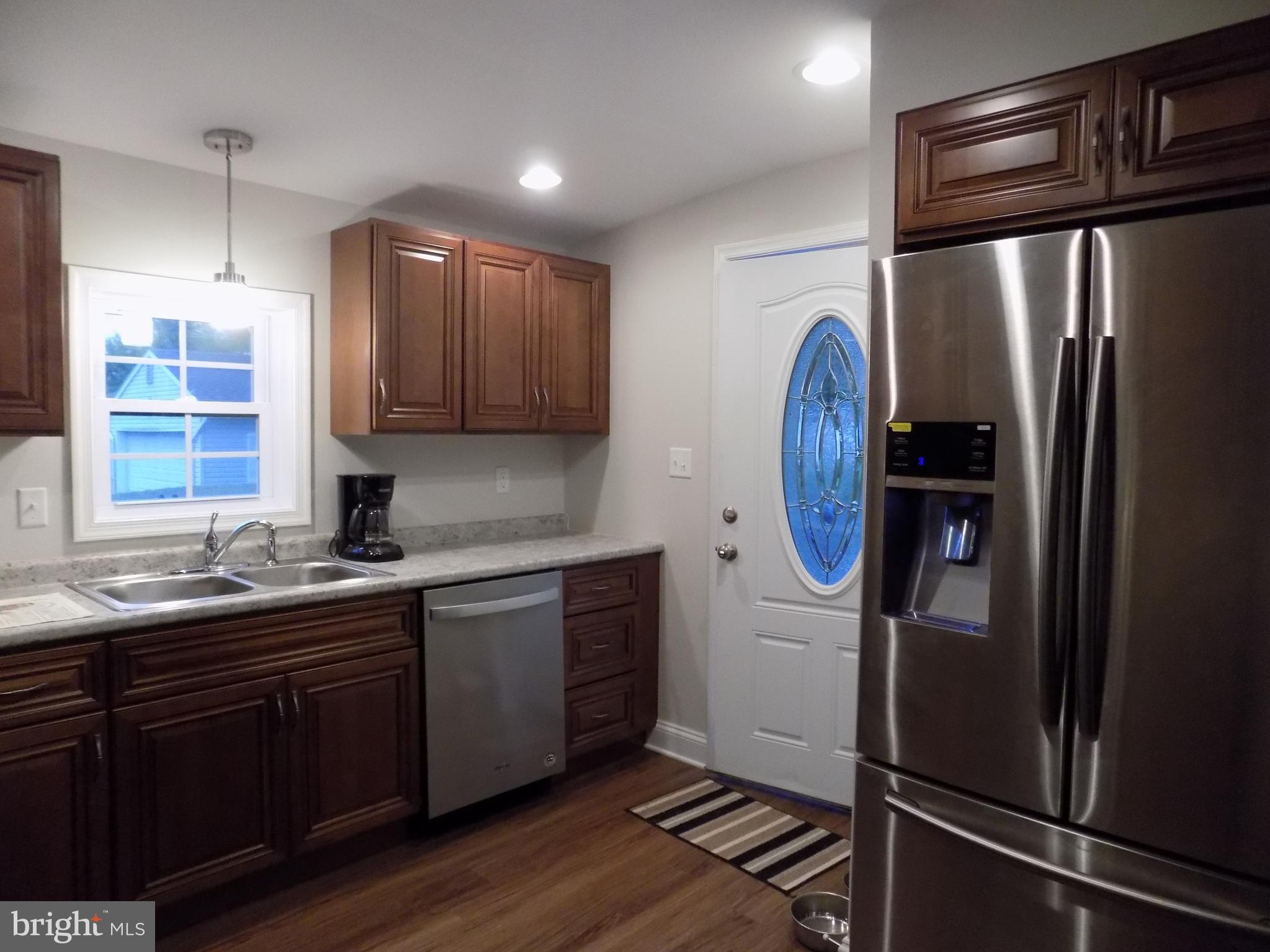 308 Lititz Road Manheim, PA 17545 - Photo 5 of 24