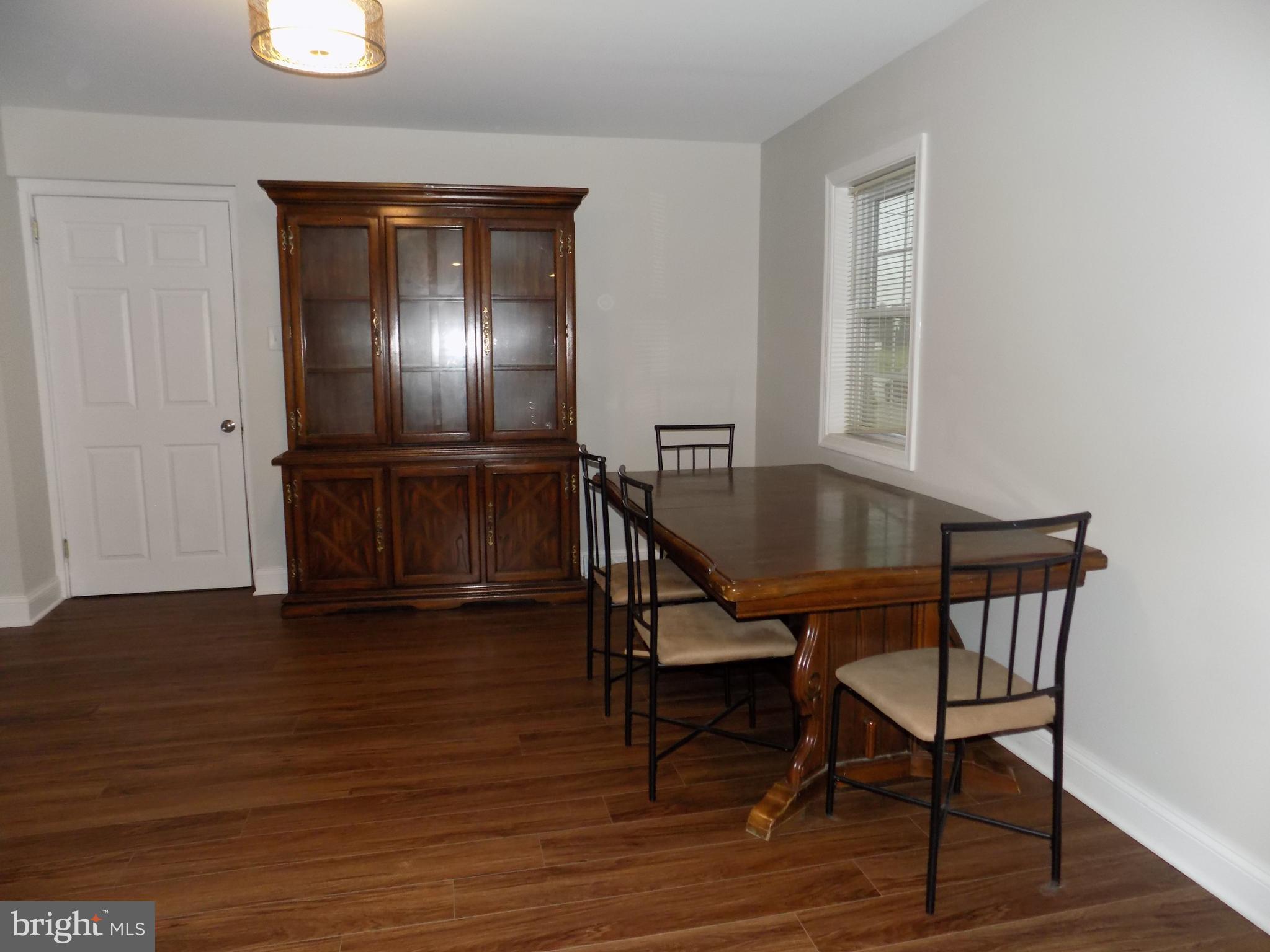 308 Lititz Road Manheim, PA 17545 - Photo 9 of 24