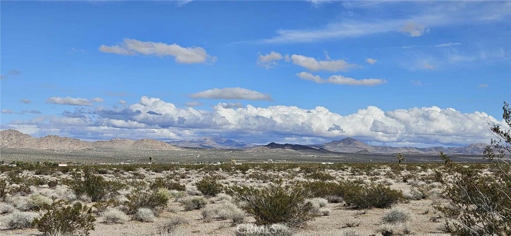 a view of a sky