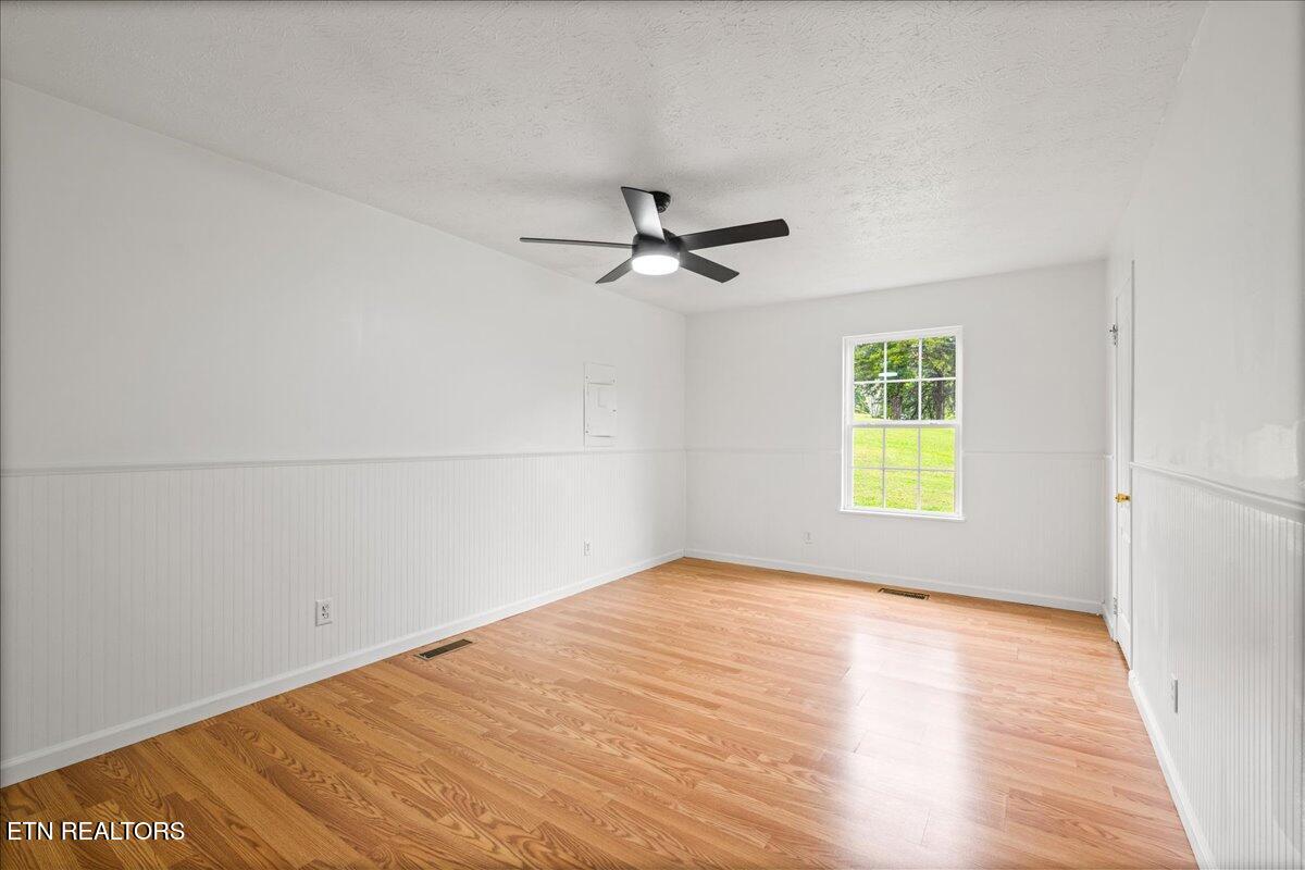 810 South 17th Street La Follette, TN 37766 - Photo 20 of 35 17-17th st