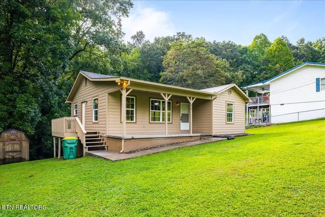 $165,000 | 810 South 17th Street, La Follette, TN 37766