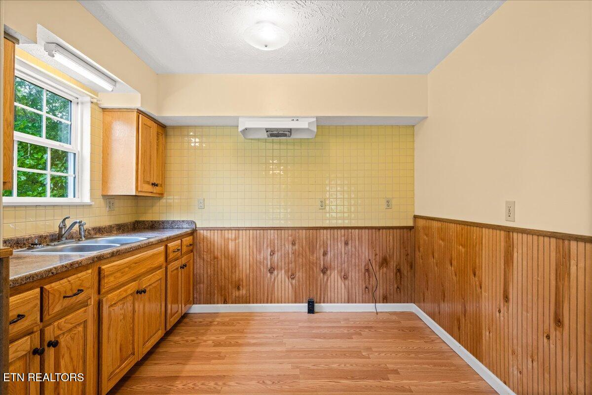 810 South 17th Street La Follette, TN 37766 - Photo 29 of 35 08-17th st