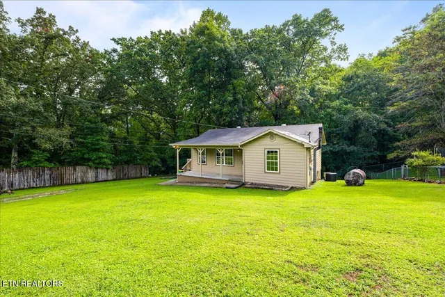 $165,000 | 810 South 17th Street, La Follette, TN 37766