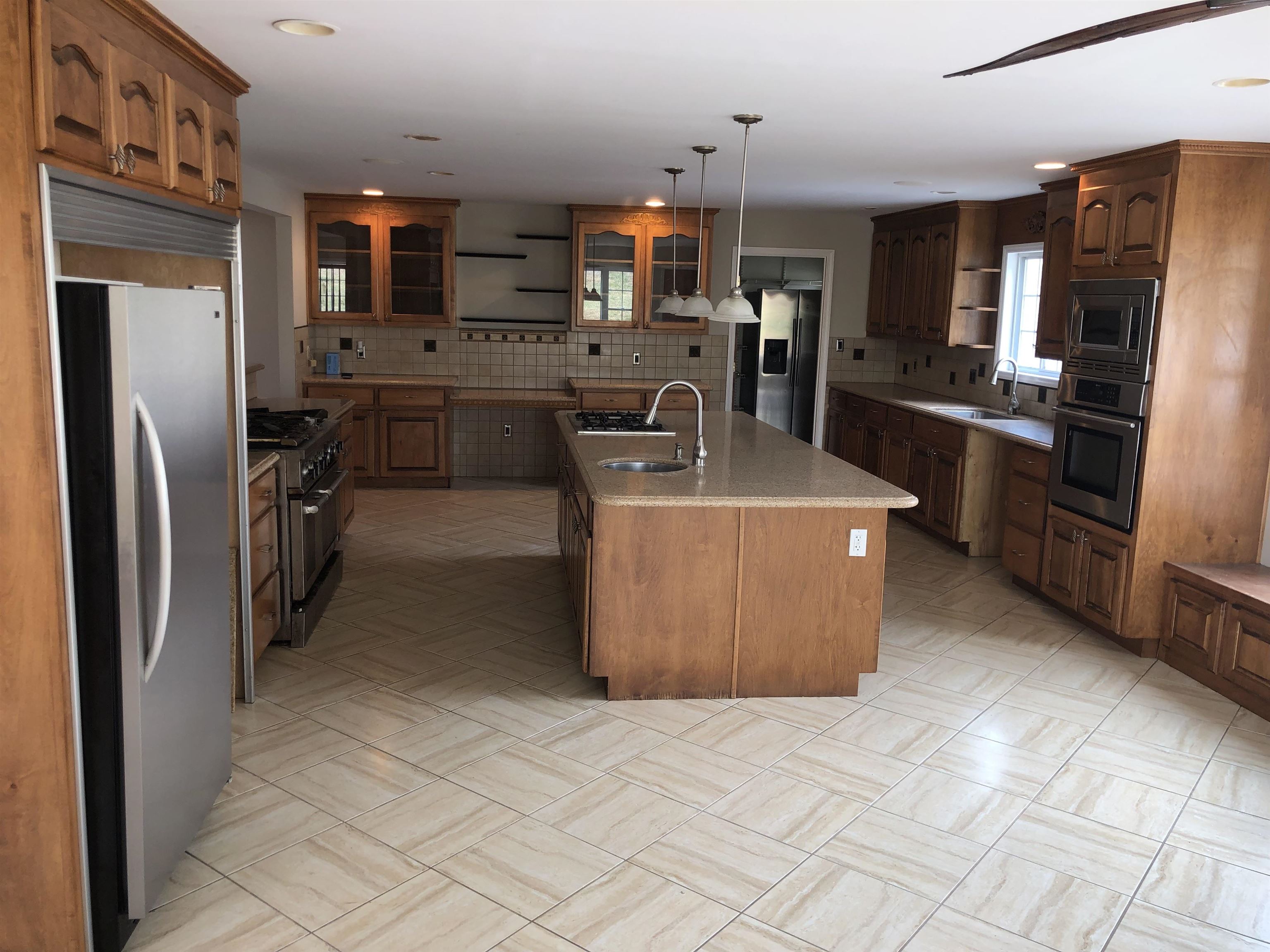 504 Syracuse Road Easley, SC 29642 - Photo 4 of 10