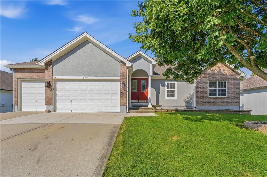 1018 North Old Mill Road Independence, MO 64056 - Photo 1 of 41 Gallery Image 1