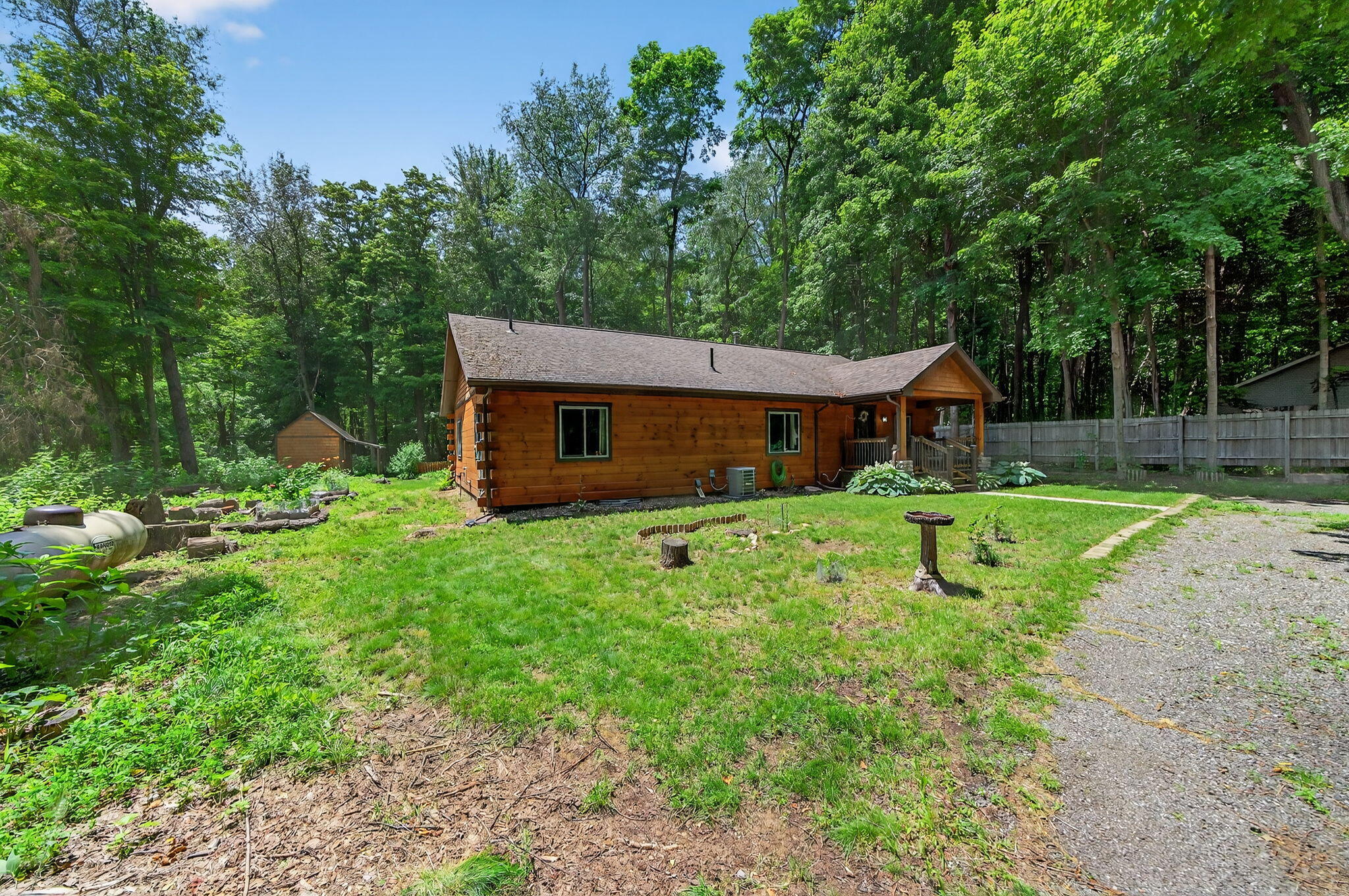 70410 Elkhart Road Edwardsburg, MI 49112 - Photo 2 of 32 70410 Elkhart Rd-31