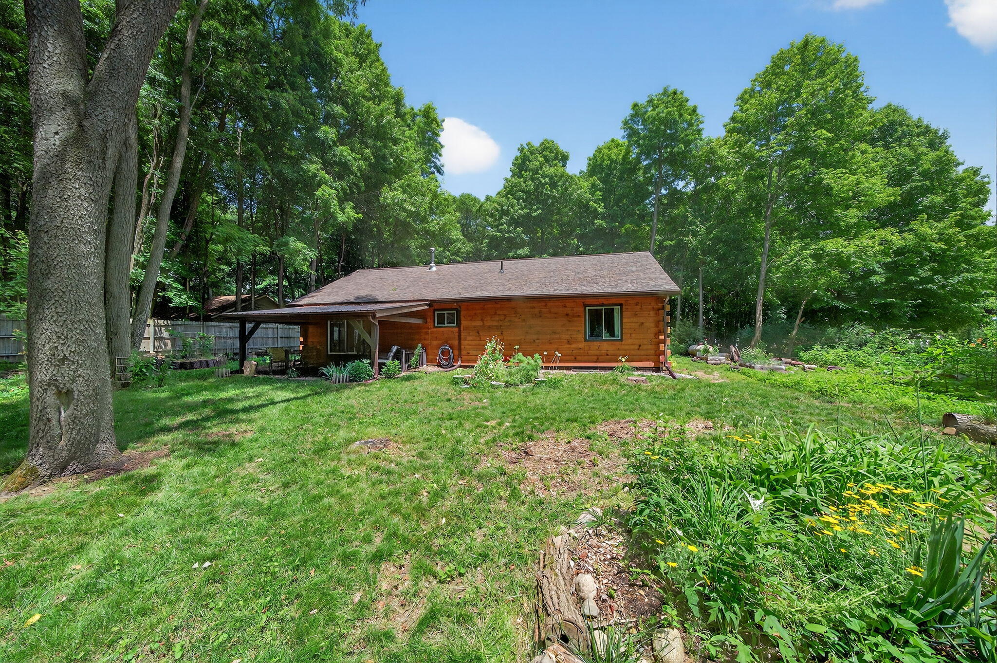 70410 Elkhart Road Edwardsburg, MI 49112 - Photo 27 of 32 70410 Elkhart Rd-25