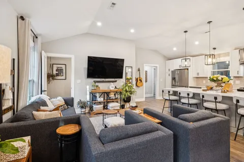 $923,400 | 505 Oakley Drive, Nashville, TN 37220