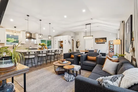 $923,400 | 505 Oakley Drive, Nashville, TN 37220