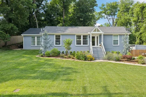 $923,400 | 505 Oakley Drive, Nashville, TN 37220