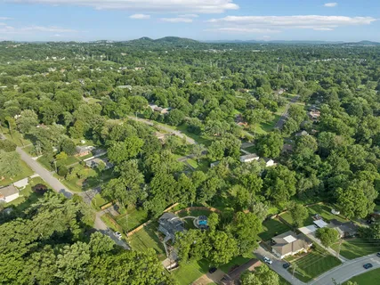 $923,400 | 505 Oakley Drive, Nashville, TN 37220