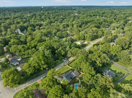 $923,400 | 505 Oakley Drive, Nashville, TN 37220