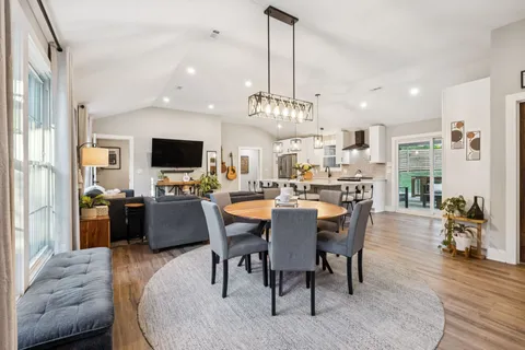 $923,400 | 505 Oakley Drive, Nashville, TN 37220