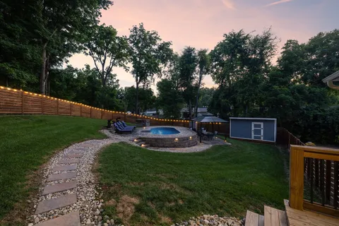 $923,400 | 505 Oakley Drive, Nashville, TN 37220