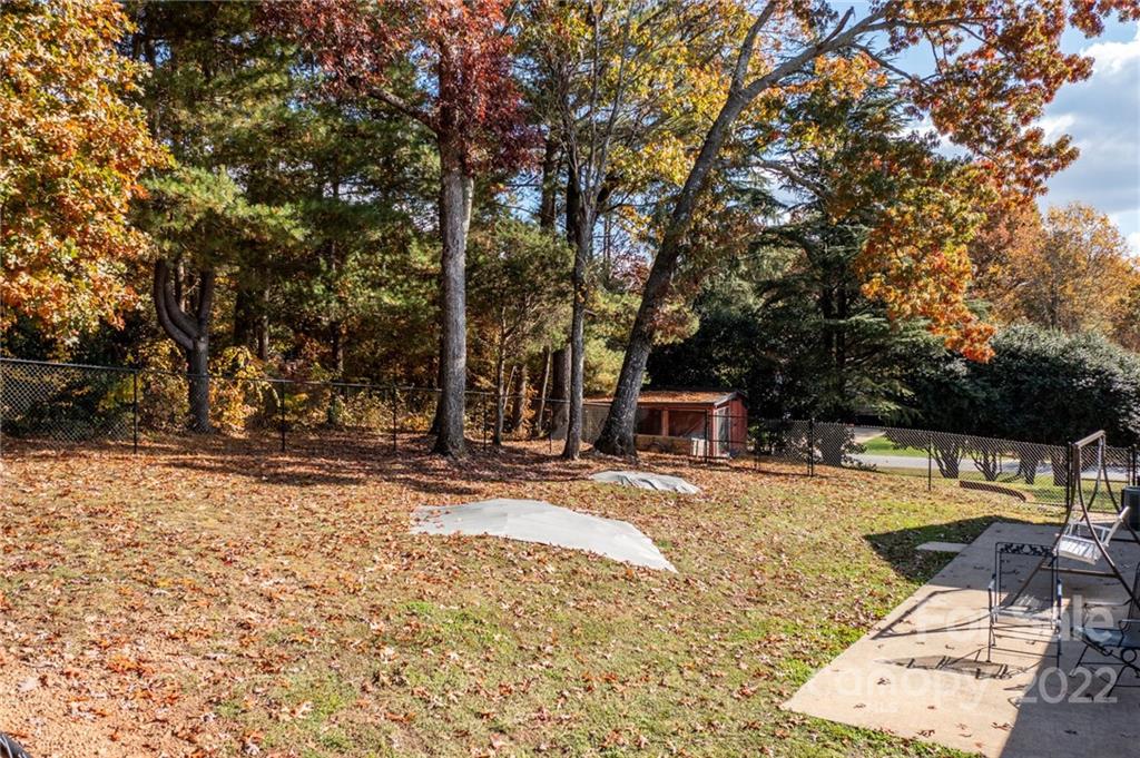 760 Wildlife Access Road Hickory, NC 28601 - Photo 16 of 44 Gallery Image 16