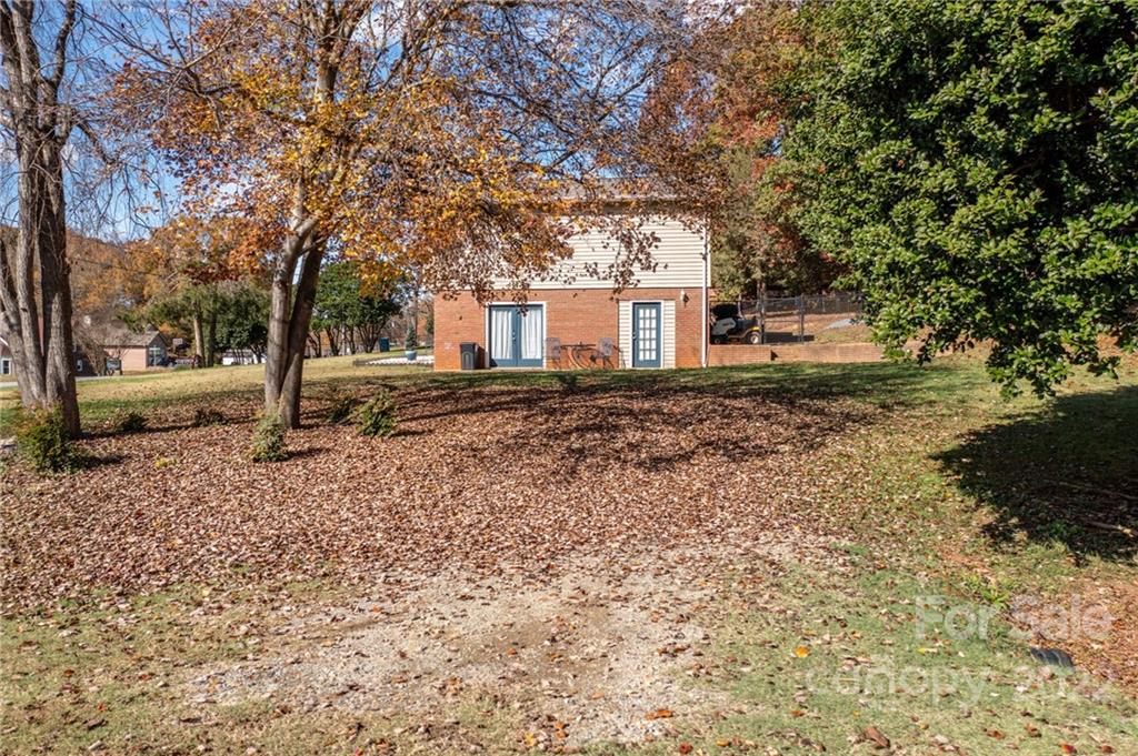 760 Wildlife Access Road Hickory, NC 28601 - Photo 3 of 44 Gallery Image 3