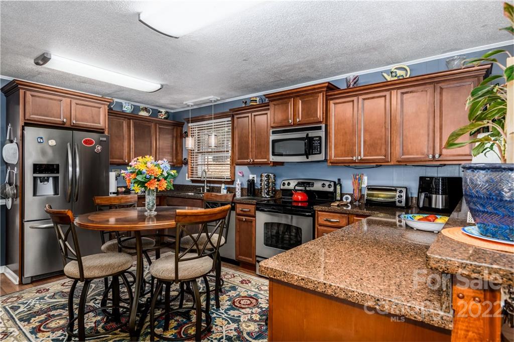 760 Wildlife Access Road Hickory, NC 28601 - Photo 36 of 44 Gallery Image 36