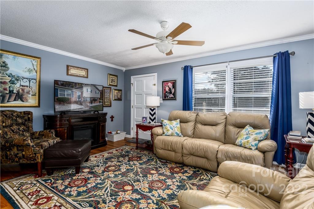 760 Wildlife Access Road Hickory, NC 28601 - Photo 39 of 44 Gallery Image 39