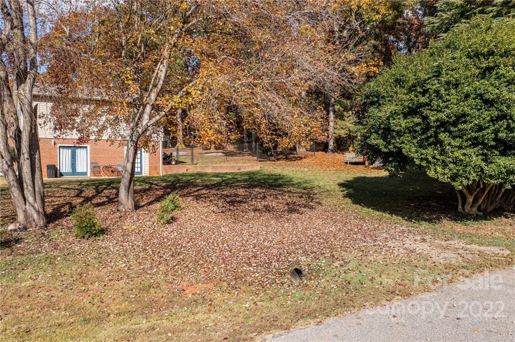 760 Wildlife Access Road Hickory, NC 28601 - Photo 5 of 44 Gallery Image 5