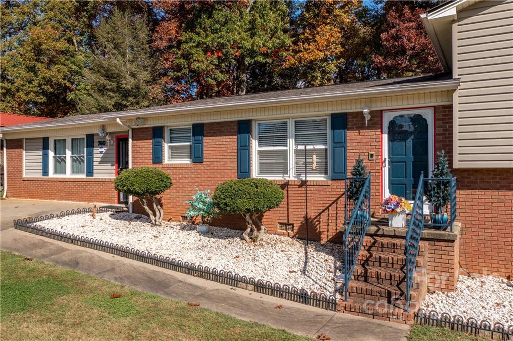 760 Wildlife Access Road Hickory, NC 28601 - Photo 7 of 44 Gallery Image 7
