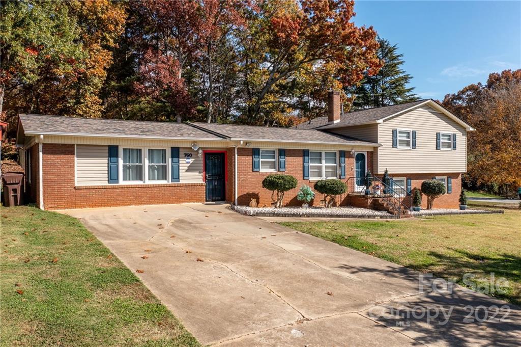 760 Wildlife Access Road Hickory, NC 28601 - Photo 8 of 44 Gallery Image 8