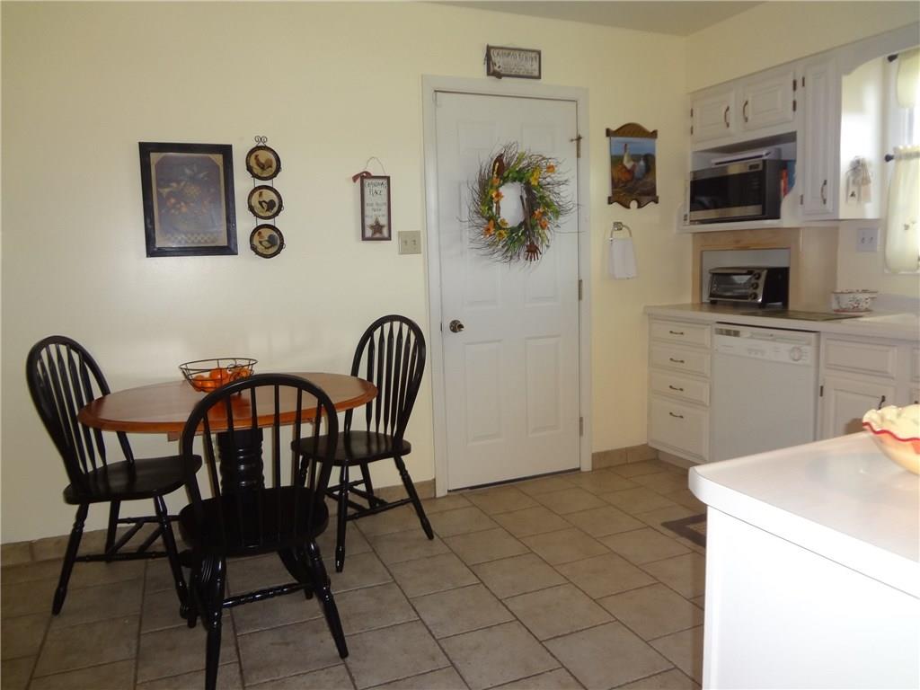 2303 Wigwam Road Aliquippa, PA 15001 - Photo 11 of 21 Kitchen