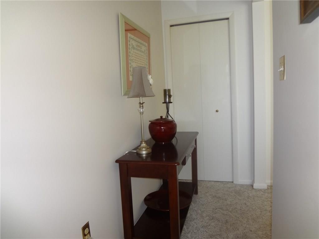 2303 Wigwam Road Aliquippa, PA 15001 - Photo 3 of 21 Entryway