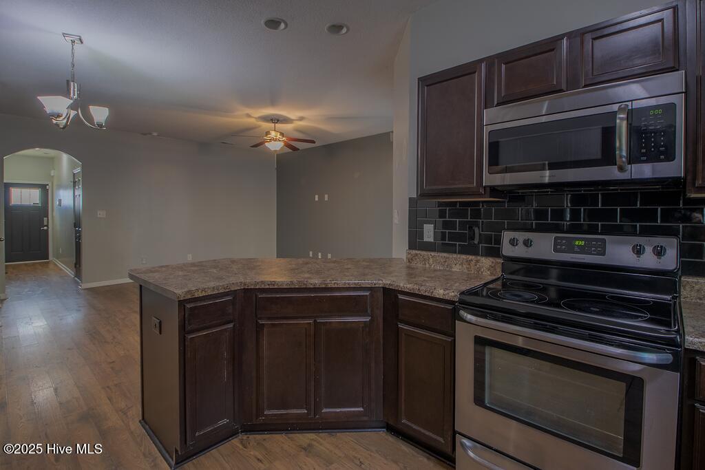 110 Caldwell Loop Jacksonville, NC 28546 - Photo 17 of 41 IMG_7722-HDR