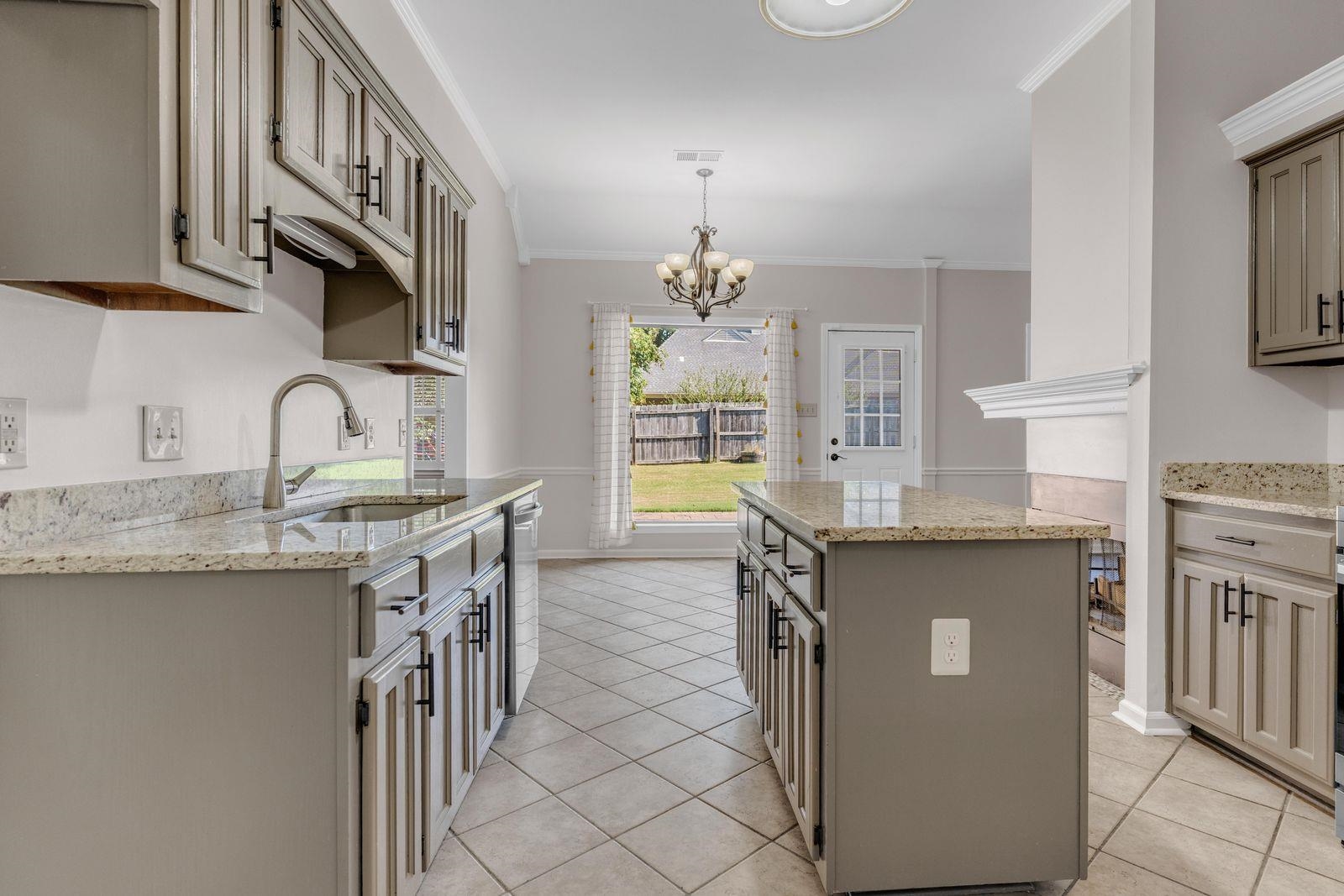 574 Tara Oaks Cove Collierville, TN 38017 - Photo 10 of 25