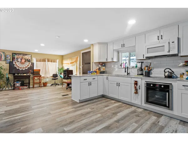 $99,900 | 13900 Southeast Highway 212, Unit 125, Clackamas, OR 97015