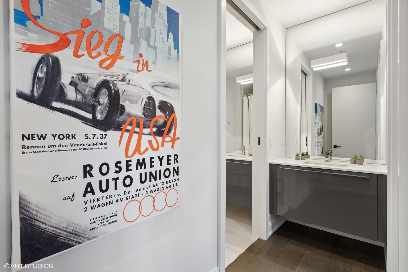 111 South Peoria Street, Unit 404 Chicago, IL 60607 - Photo 30 of 37 a view of a front door with glass shelves