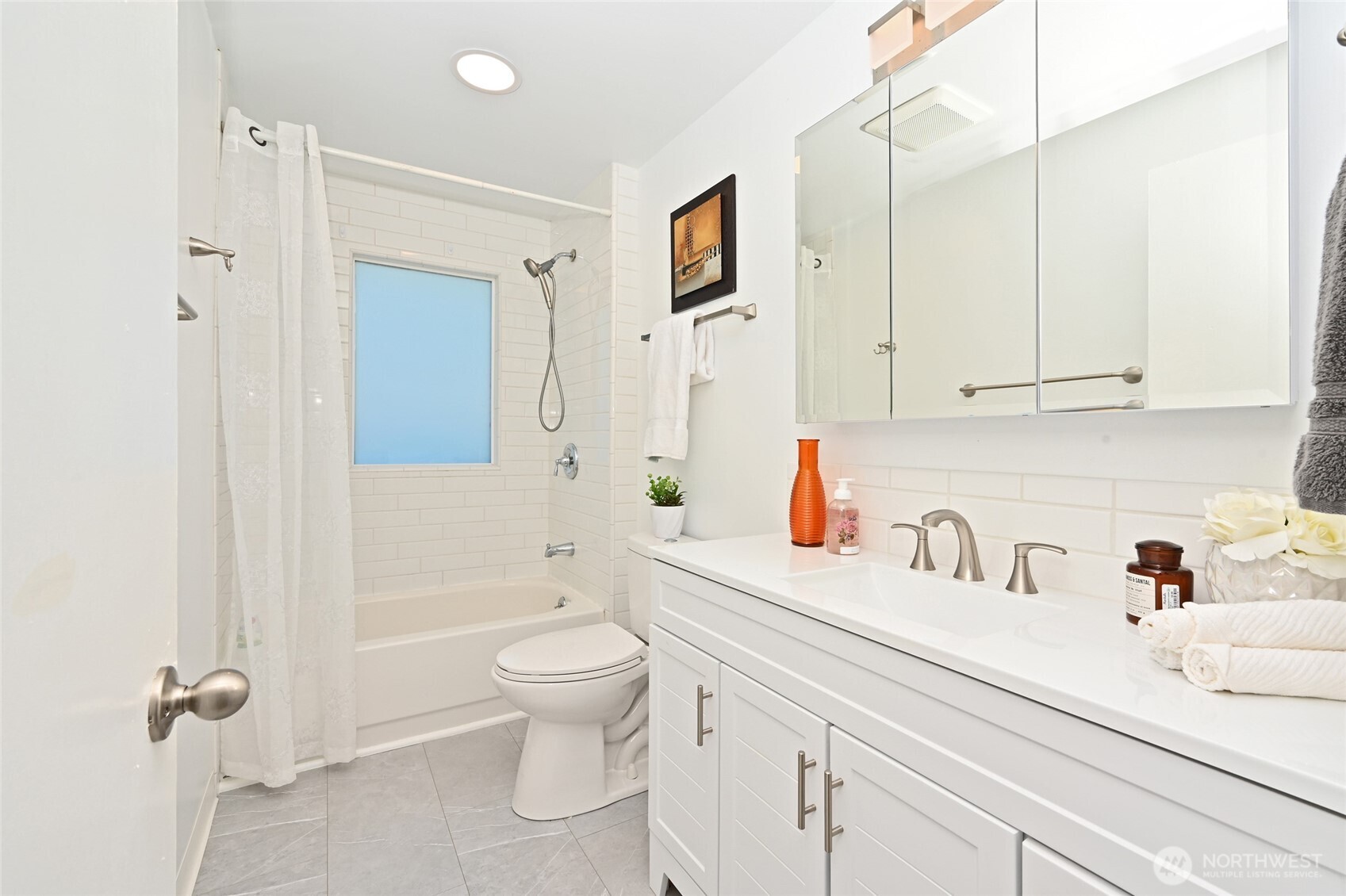 1704 Rainier Street Sumner, WA 98390 - Photo 17 of 40