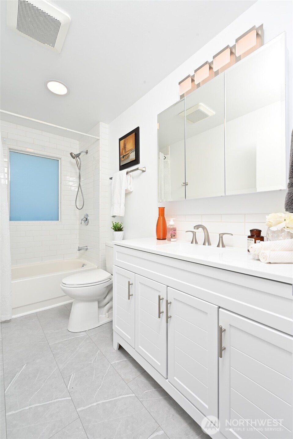 1704 Rainier Street Sumner, WA 98390 - Photo 18 of 40