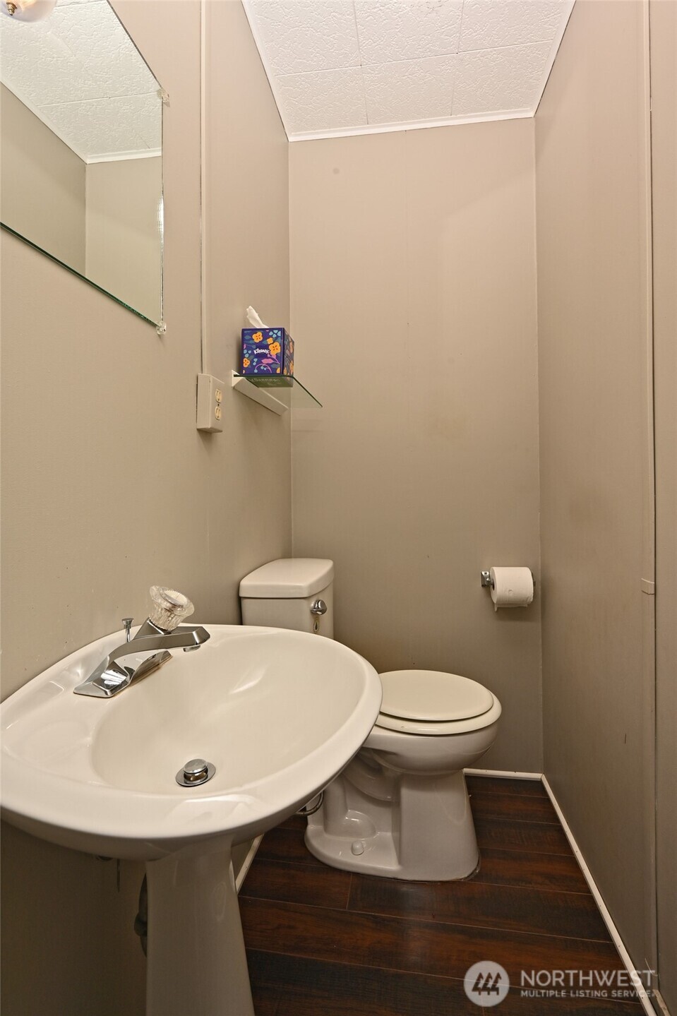 1704 Rainier Street Sumner, WA 98390 - Photo 21 of 40